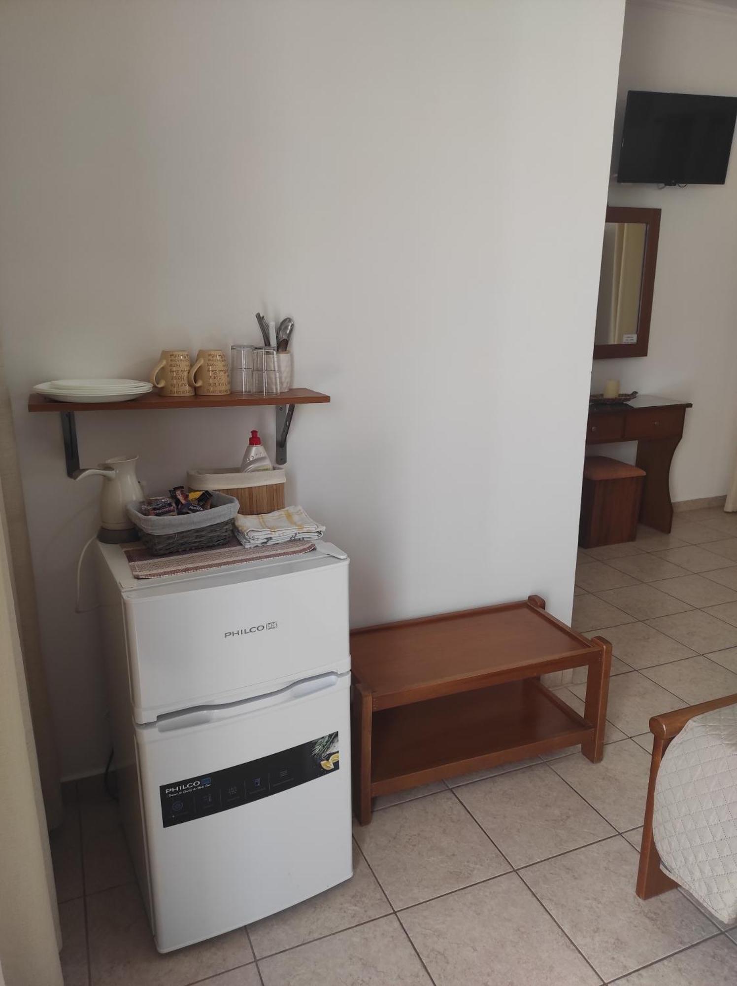 Vythos Apartment Adamantas  Bagian luar foto