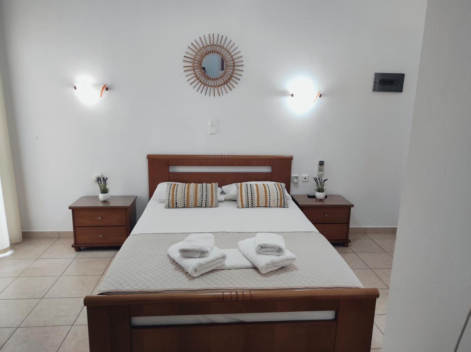Vythos Apartment Adamantas  Bagian luar foto