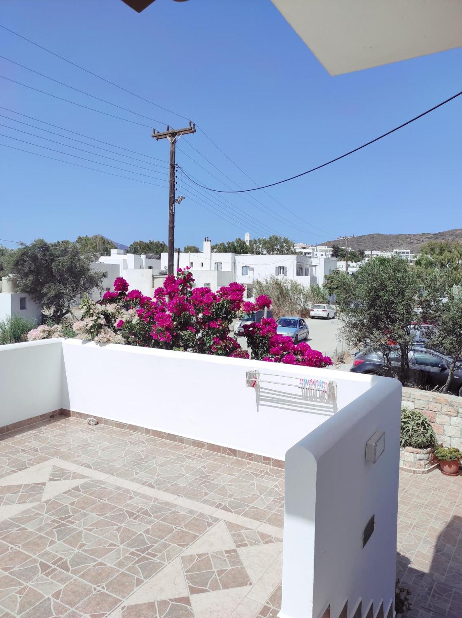 Vythos Apartment Adamantas  Bagian luar foto